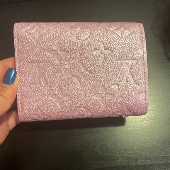 Louis Vuitton Victorine Wallet - Picture 3 of 8
